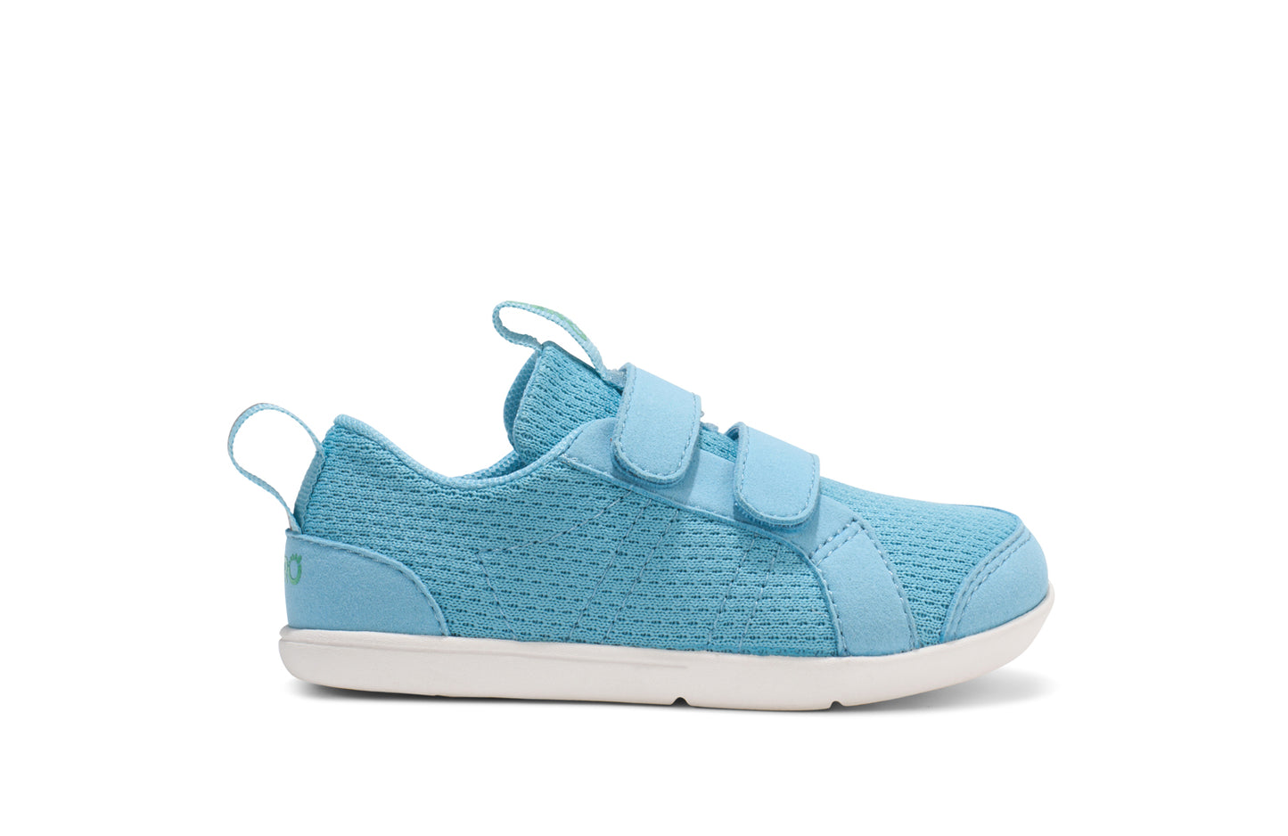 Xero Barefoot shoes for kids sold in Ontario, Canada. These minimalist shoes have flexible soles, wide toe boxes, and zero drop. Side view of Xero Dillon Little Kids in Milky Blue, a classic sneaker.