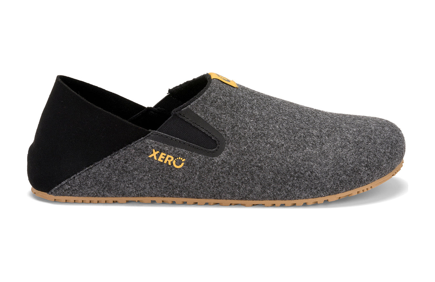 Xero Shoes Canada, specifically women’s barefoot shoes Canada. These minimalist shoes have flexible soles, wide toe boxes, and zero drop. Lateral side view of Xero Women's Pagosa in Black. Lightweight slipper.