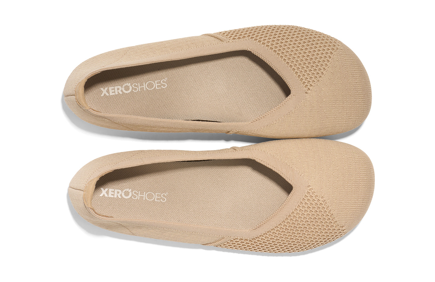 Xero Shoes Canada, specifically women’s barefoot shoes Canada. These minimalist shoes have flexible soles, wide toe boxes, and zero drop. Top view of Xero Women's Phoenix Knit in Irish Cream. Women's casual flat.