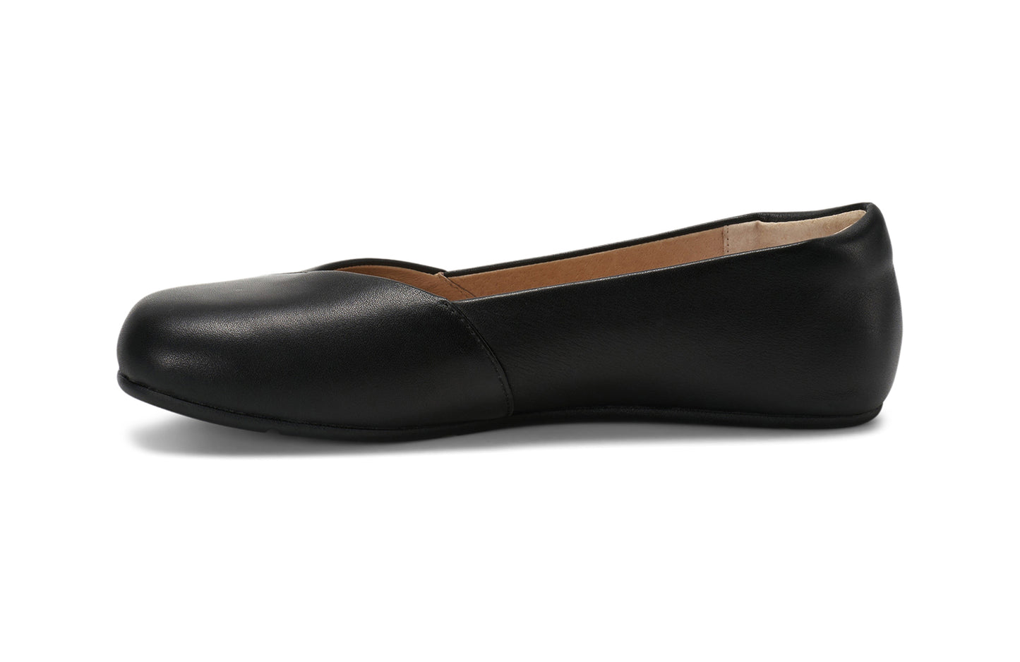 Xero Shoes Canada, specifically women’s barefoot shoes Canada. These minimalist shoes have flexible soles, wide toe boxes, and zero drop. Medial side view of Xero Women's Phoenix Leather in Black. Women's elegant flat.