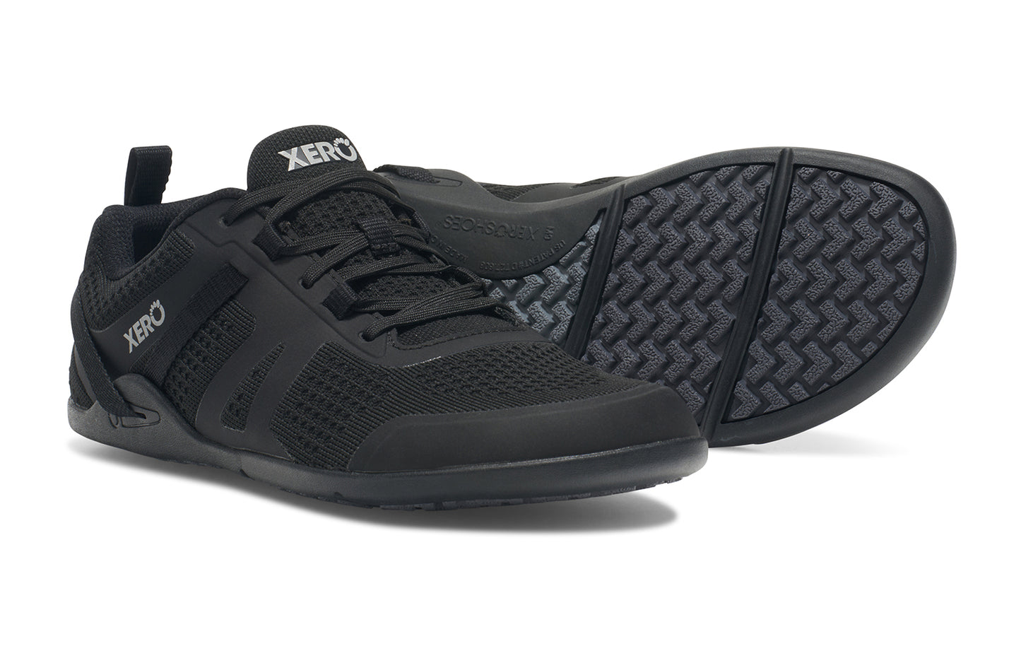 Xero Shoes Canada, specifically barefoot running shoes Canada. These minimalist shoes have flexible soles, wide toe boxes, and zero drop. Pair view of Xero Men's Prio Neo in Black. Shoes made for performance and comfort.