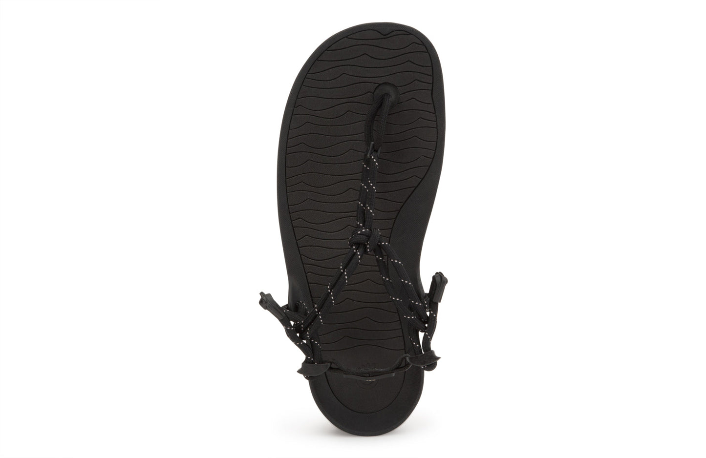 Xero Shoes Canada, specifically men’s barefoot shoes Canada. These minimalist shoes have flexible soles, wide toe boxes, and zero drop. Top view of Xero Men's Aqua Cloud in Black. Versatile water sport and hiking sandal.