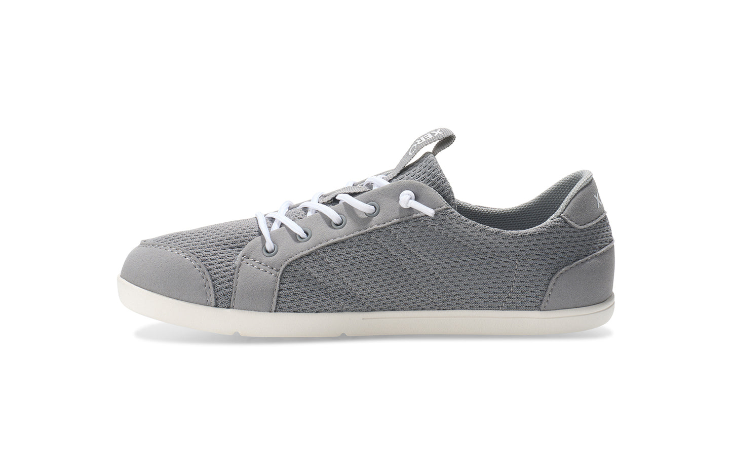 Xero Shoes Canada, barefoot shoes for kids. These minimalist shoes have flexible soles, wide toe boxes, and zero drop. Side view of Xero Big Kid's Dillon in Alloy, a classic sneaker.