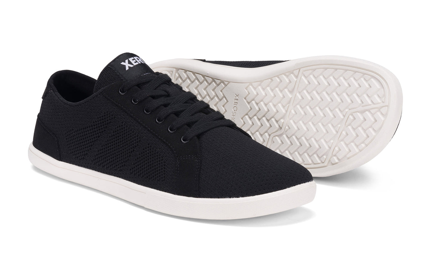 Xero Shoes Canada, specifically men’s barefoot shoes Canada. These minimalist shoes have flexible soles, wide toe boxes, and zero drop. Pair view of Xero Men's Dillon in Black. Classic, casual sneaker