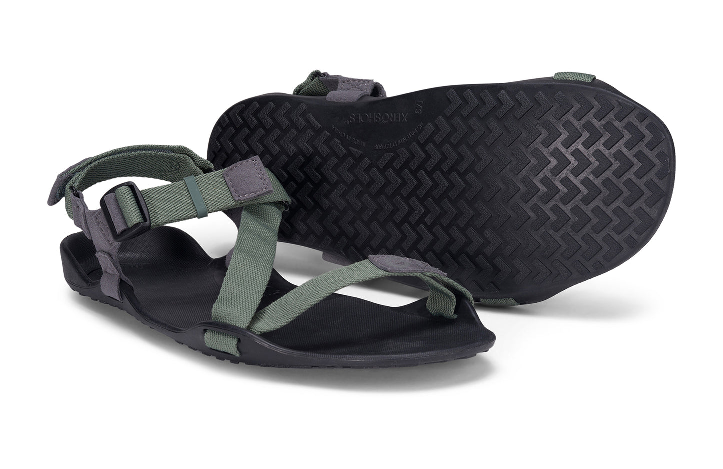 Xero Barefoot Shoes sold in Ontario, Canada. These minimalist shoes have flexible soles, wide toe boxes, and zero drop. Pair view of Xero Men's Z-Trek in Forest, a lightweight packable sport sandal.