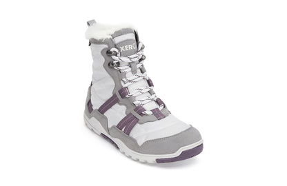 Xero Barefoot Shoes sold in Ontario, Canada. These minimalist shoes have flexible soles, wide toe boxes, and zero drop. Angled view of Xero Women's Alpine in Frost Gray/White. Waterproof, lightweight snow boot. 