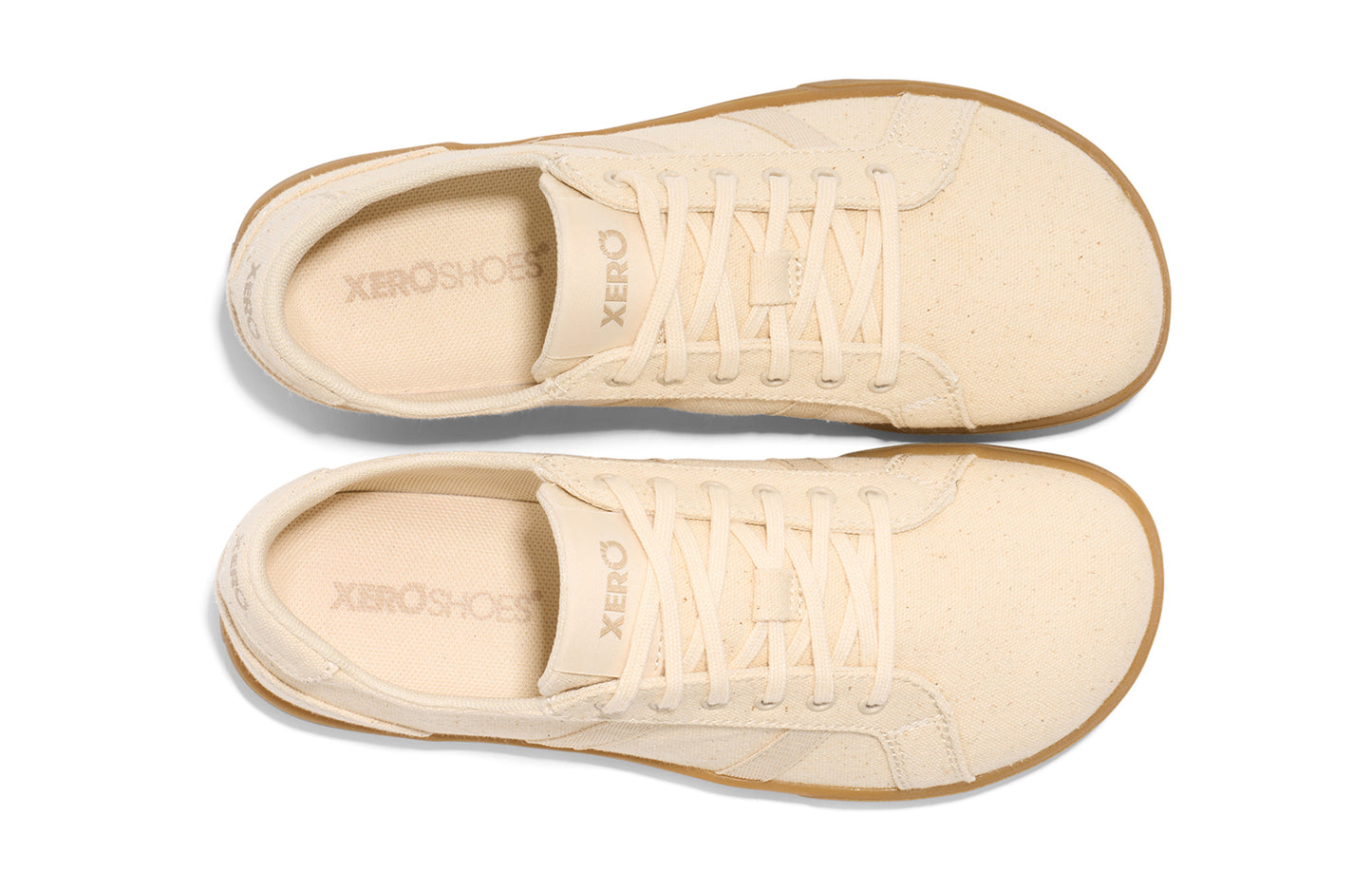 Xero Shoes Canada, specifically men’s barefoot shoes Canada. These minimalist shoes have flexible soles, wide toe boxes, and zero drop. Top view of Xero Men's Dillon Canvas in Natural Gum, a classic sneaker.