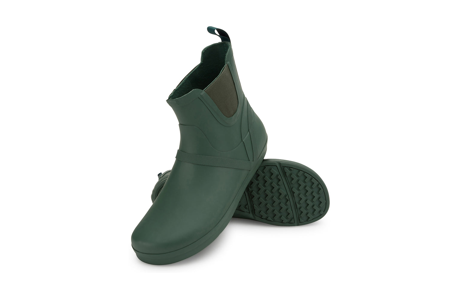 Xero Shoes Canada, specifically women’s barefoot shoes Canada. These minimalist shoes have flexible soles, wide toe boxes, and zero drop. Angled pair view of Xero Women's Gracie in Hunter. Fun and comfy rain boot. 
