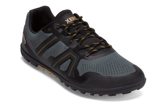Xero Shoes Canada, specifically barefoot hiking shoes Canada. These minimalist shoes have flexible soles, wide toe boxes, and zero drop. Angled view of Xero Men's Mesa Trail II in Forest. Durable, breathable hiking shoe. 