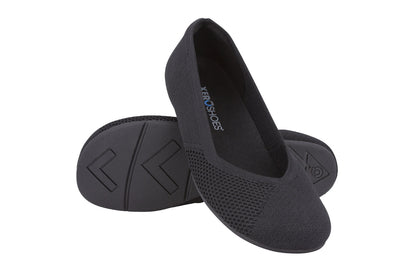 Xero Shoes Canada, specifically women’s barefoot shoes Canada. These minimalist shoes have flexible soles, wide toe boxes, and zero drop. Angled pair view of Xero Women's Phoenix Knit in Black. Women's casual flat. 