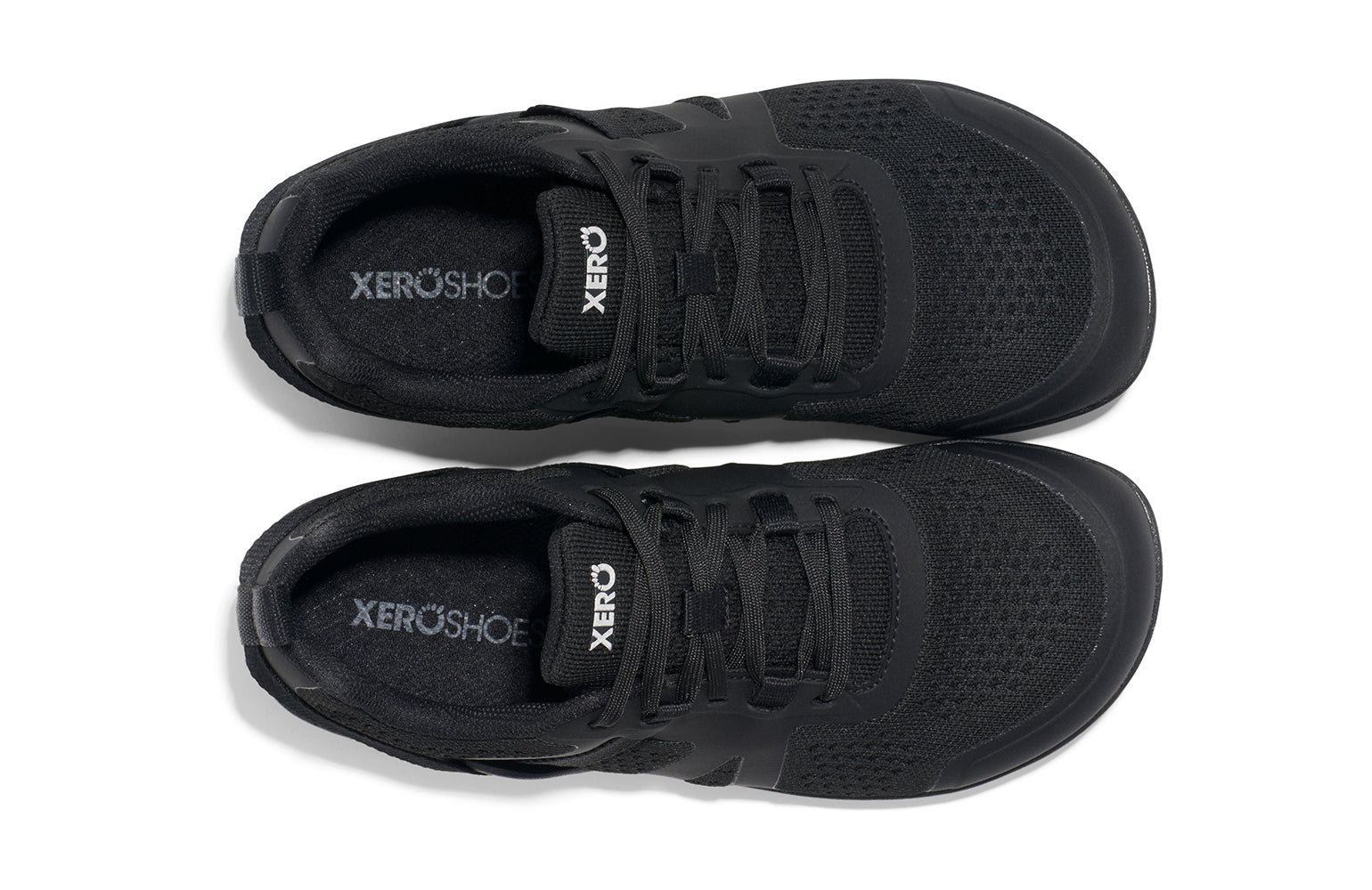 Xero Shoes Canada, specifically barefoot running shoes Canada. These minimalist shoes have flexible soles, wide toe boxes, and zero drop. Top view of Xero Women's Prio Neo in Black. Shoes made for performance and comfort. 