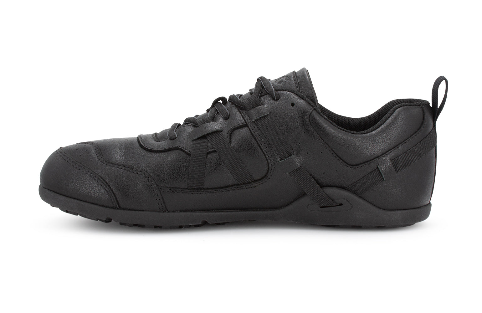 Xero Shoes Canada, specifically men’s barefoot shoes Canada. These minimalist shoes have flexible soles, wide toe boxes, and zero drop. Medial side view of Xero Men's Prio All-Day SR in Black. Slip resistant work shoe. 