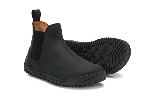 Xero Shoes Canada, specifically women’s barefoot shoes Canada. These minimalist shoes have flexible soles, wide toe boxes, and zero drop. Pair view of Women's Ridgeway Chelsea in Black, a versatile boot.