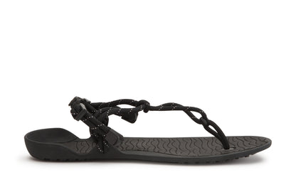 Xero Shoes Canada, specifically men’s barefoot shoes Canada. These minimalist shoes have flexible soles, wide toe boxes, and zero drop. Lateral side view of Xero Men's Aqua Cloud in Black. Versatile water sport and hiking sandal. 