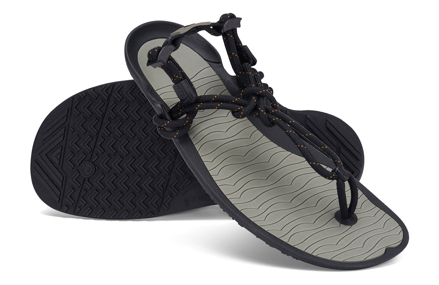 Xero Shoes Canada, specifically men’s barefoot shoes Canada. These minimalist shoes have flexible soles, wide toe boxes, and zero drop. Angled pair view of Xero Men's Aqua Cloud in Vetiver Green. Versatile water sport and hiking sandal. 