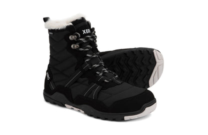 Xero Shoes Canada, specifically women’s barefoot shoes Canada. These minimalist shoes have flexible soles, wide toe boxes, and zero drop. Side and sole pair view of Xero Women's Alpine in Black. Waterproof, lightweight snow boot. 