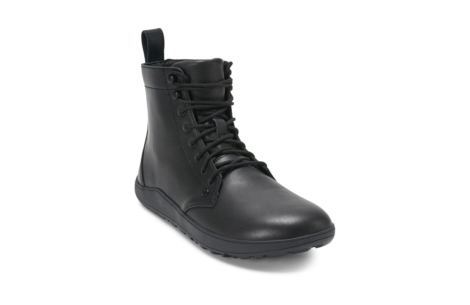 Xero Shoes Canada, specifically women’s barefoot shoes Canada. These minimalist shoes have flexible soles, wide toe boxes, and zero drop. Back view of Xero Breckenridge in Black. A classic leather boot. 