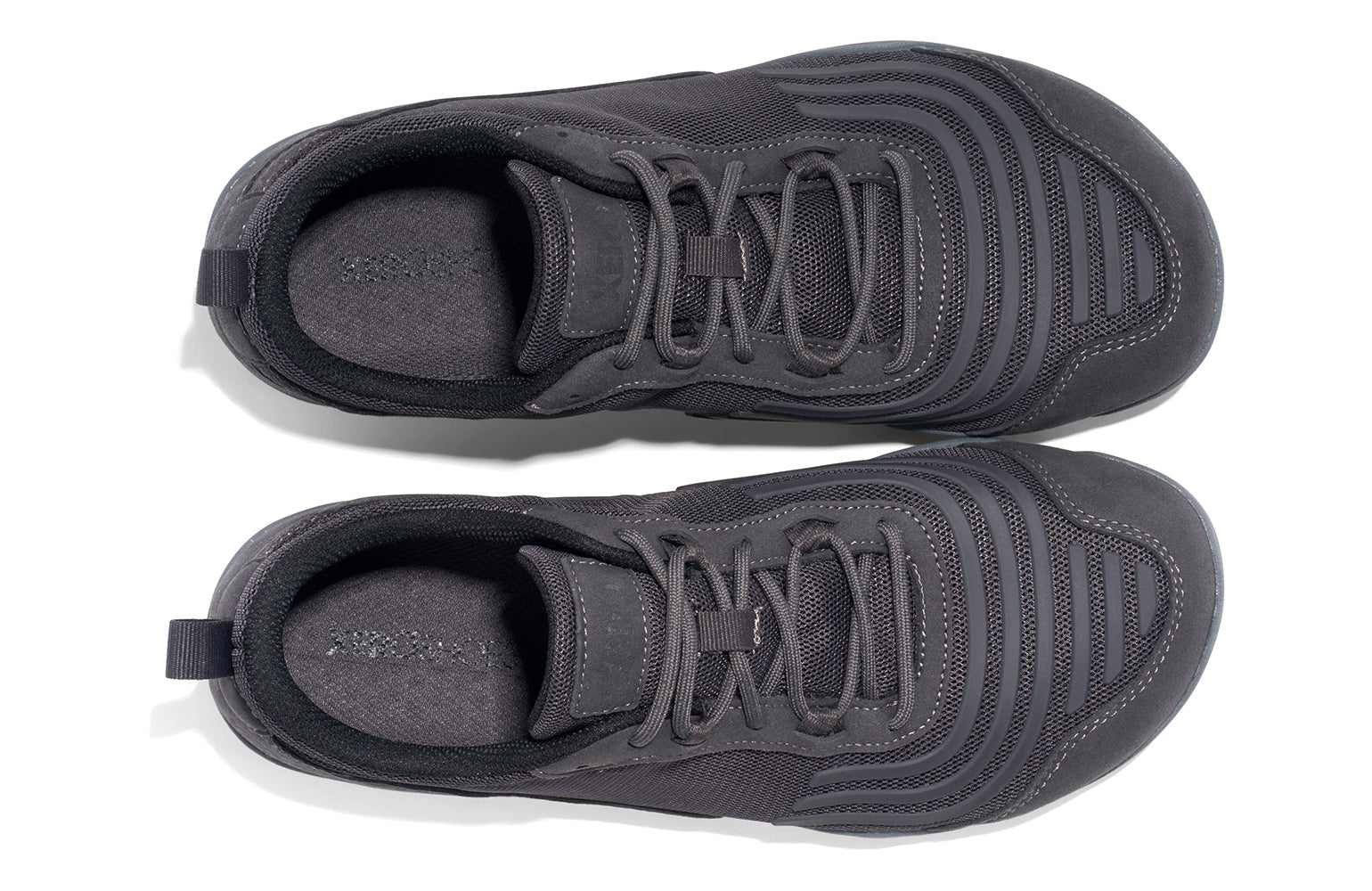 Xero shoes Canada, specifically barefoot running shoes Canada. These minimalist shoes have flexible soles, wide toe boxes, and zero drop. Top view of Xero Men's 360s in Asphalt/Gray. A cross-training shoe. 