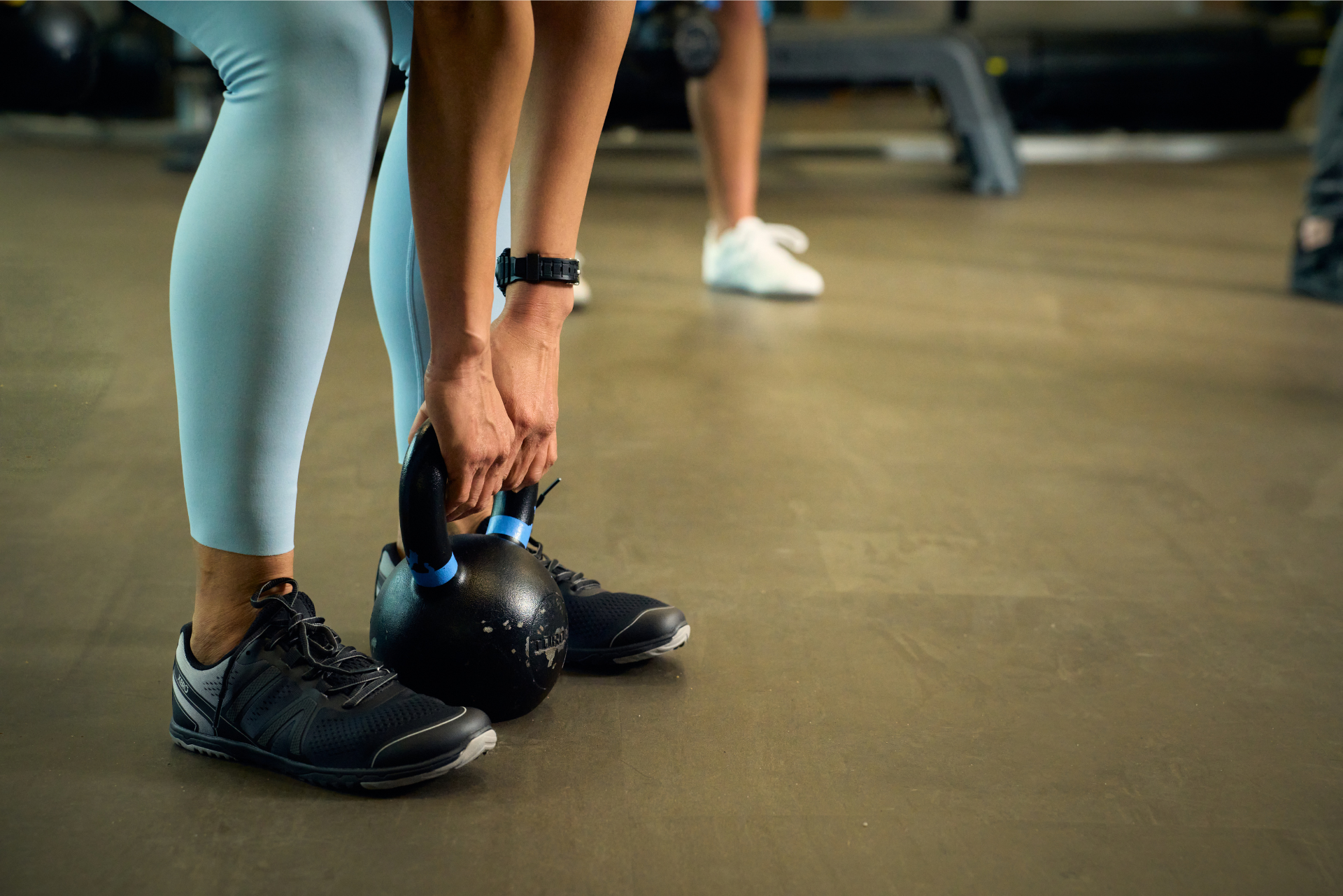 Xero Shoes Canada, specifically barefoot running shoes Canada. Woman wearing HFS II while working out