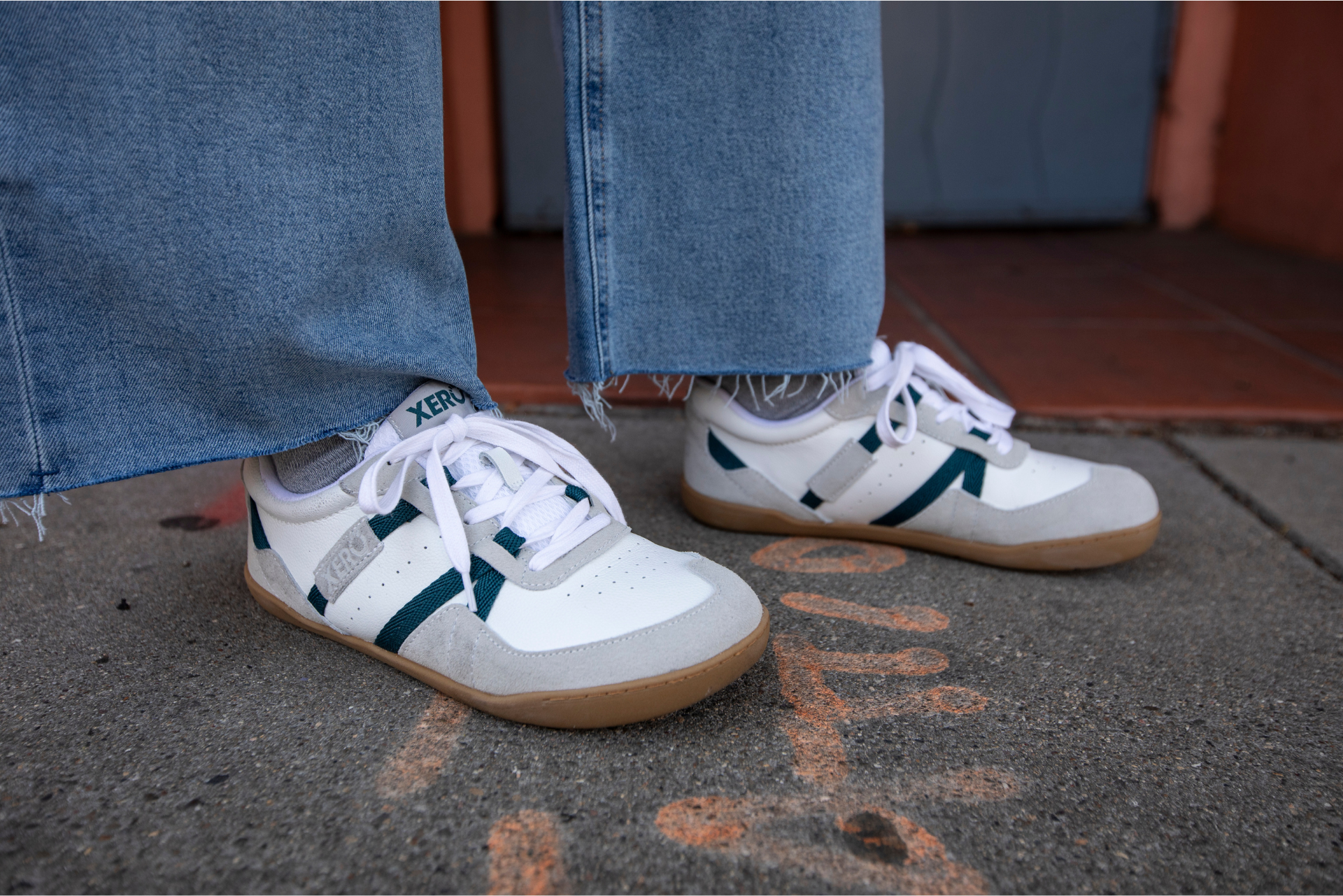 Xero Shoes Canada, specifically women’s barefoot shoes Canada. Woman wearing Kelsos with jeans